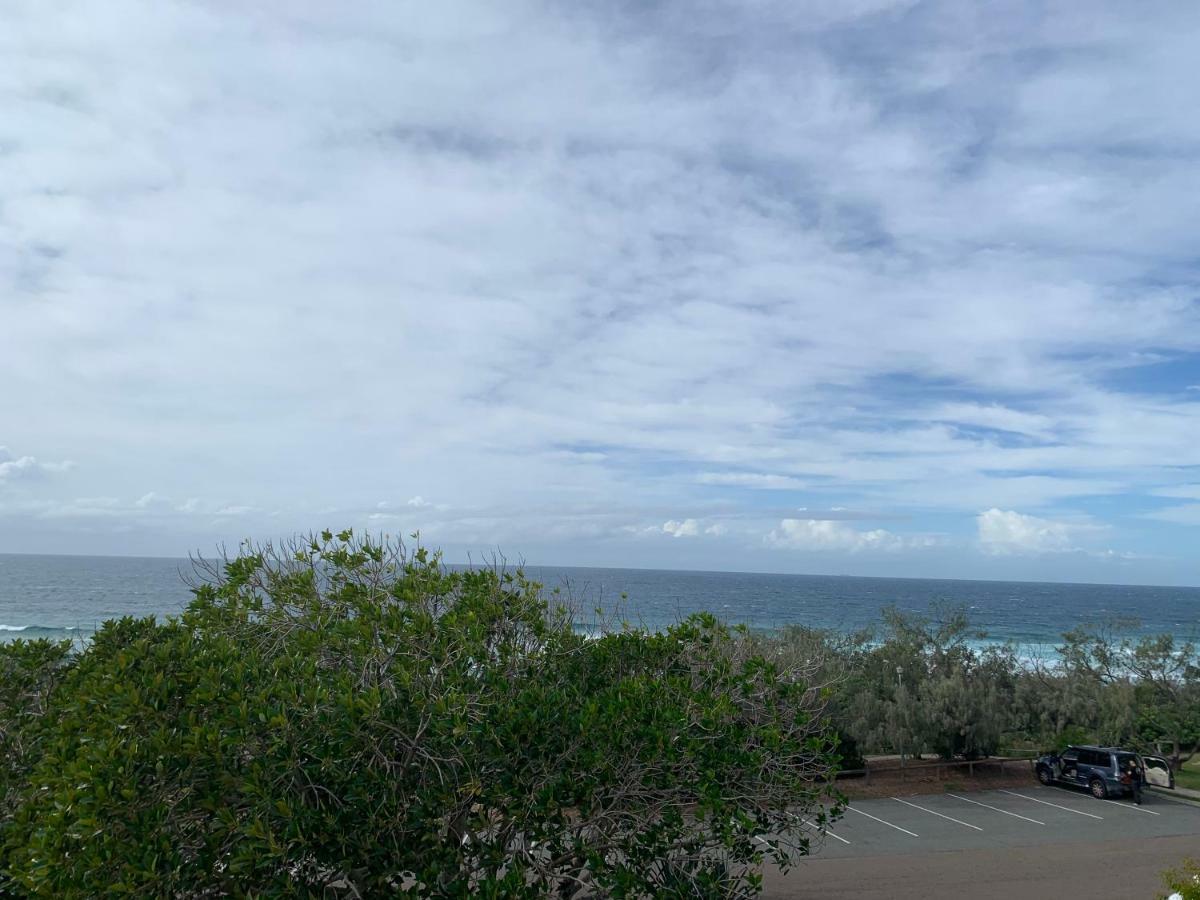 Aqua Promenade Beachfront Holiday Apartments 선라이즈 비치 외부 사진