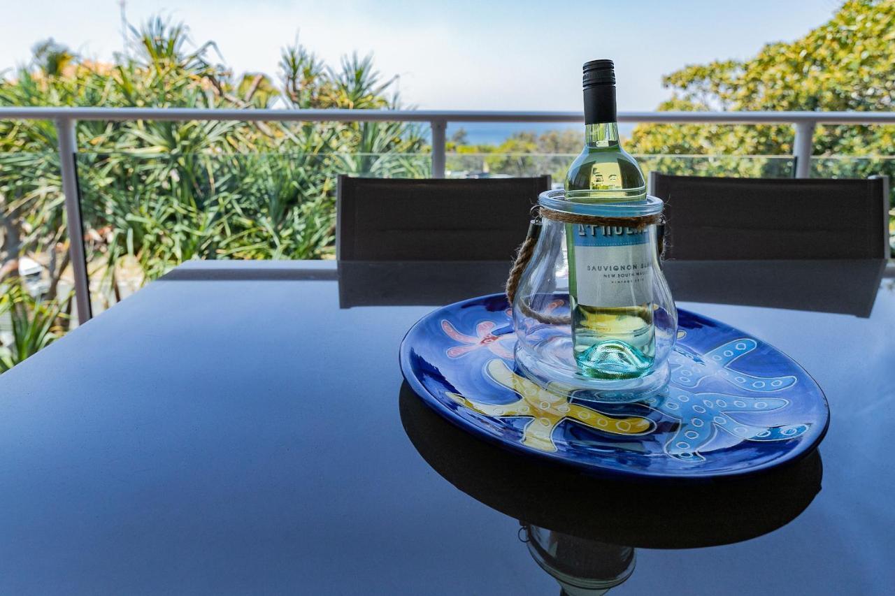 Aqua Promenade Beachfront Holiday Apartments 선라이즈 비치 외부 사진